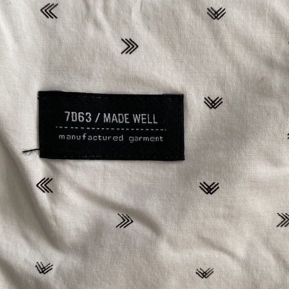 7 Diamonds Short Sleeved Button Down XXL White - Picture 5 of 6